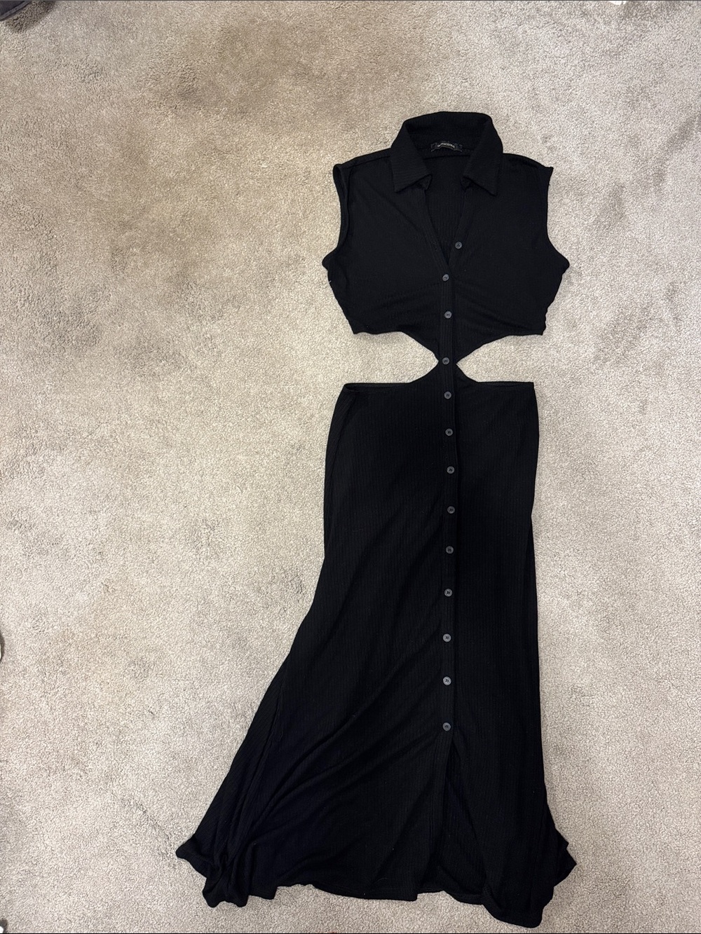 Olivaceous Black Backless Cutout Button-Front Maxi Dress